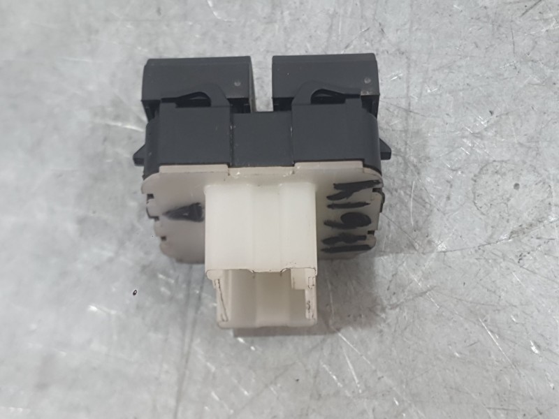 Recambio de mando elevalunas delantero izquierdo para fiat talento furgoneta (296_) 2.0 ecojet referencia OEM IAM 254112588R  
