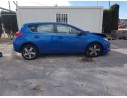 toyota auris del año 2013