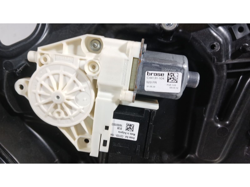 Recambio de elevalunas delantero derecho para jeep renegade suv (bu, b1, bv) 1.3 t-gdi 4x4 referencia OEM IAM 71777165  