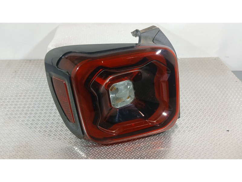 Recambio de piloto trasero izquierdo para jeep renegade suv (bu, b1, bv) 1.3 t-gdi 4x4 referencia OEM IAM 52087957 52109471 