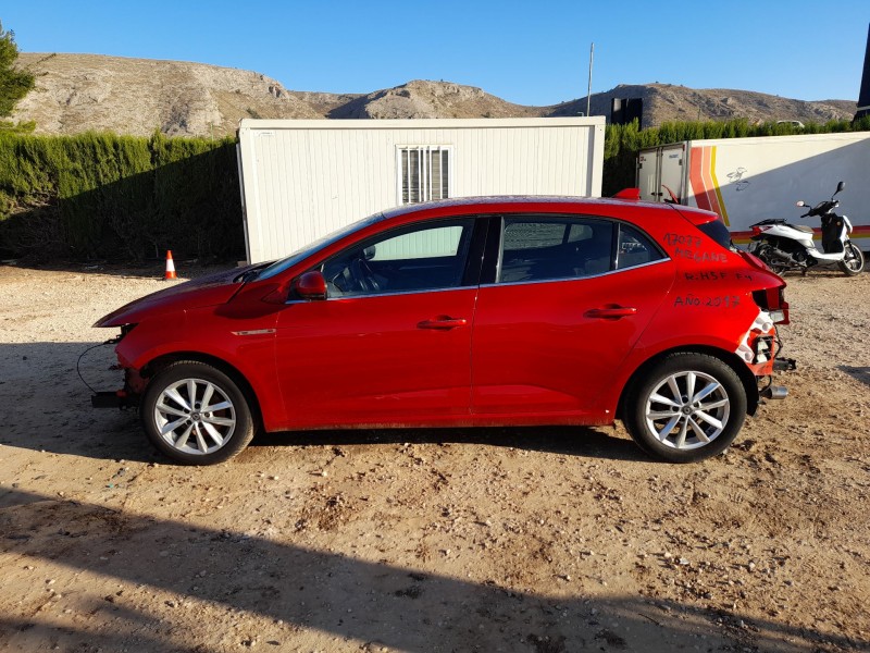 renault megane iv hatchback (b9a/m/n_) del año 2017