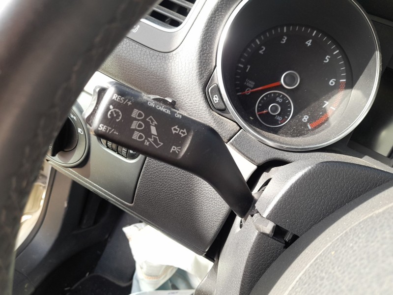 Recambio de mando luces y limpia para volkswagen golf vi (5k1) 1.2 tsi referencia OEM IAM 5K0953513M  