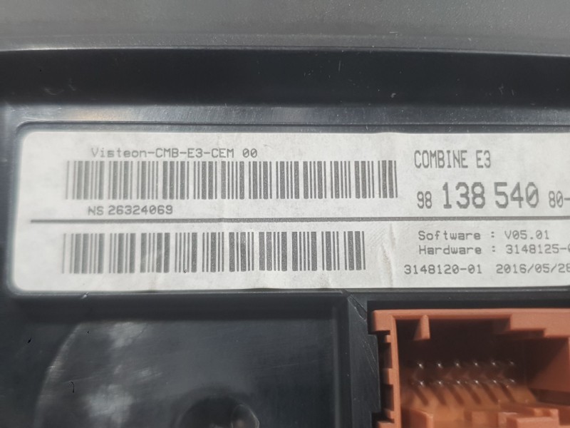 Recambio de cuadro instrumentos para citroën c4 cactus 1.2 vti 82 referencia OEM IAM 9813854080 26324069 VISTEON