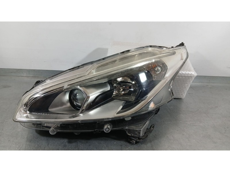 Recambio de faro izquierdo para peugeot 208 i (ca_, cc_) 1.5 bluehdi 100 referencia OEM IAM 9822690480 VALEO PULIR 90132563