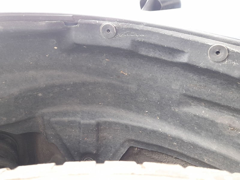 Recambio de plastico pase rueda del. izq. para toyota rav 4 iii (_a3_) 2.0 (zsa35_) referencia OEM IAM 5387642064  