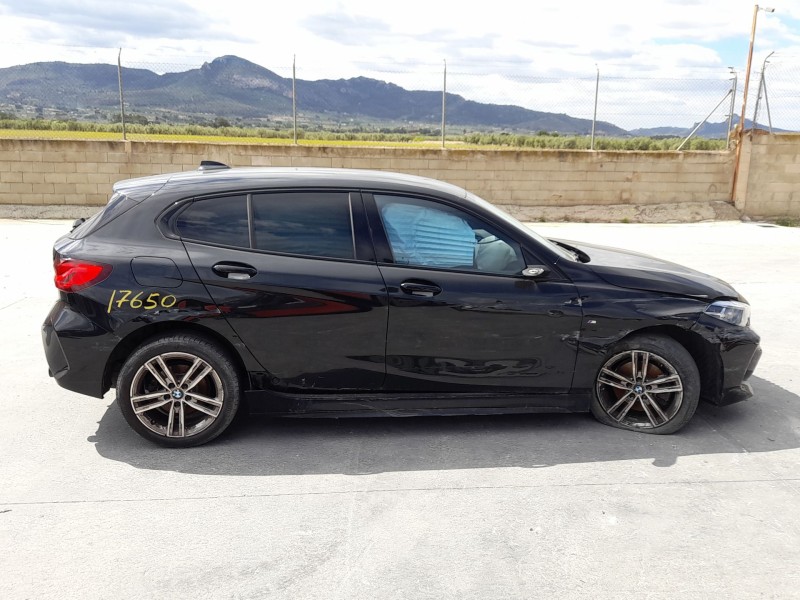 bmw 1 (f40) del año 2023
