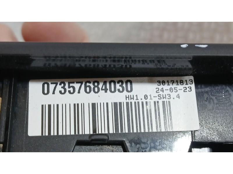 Recambio de mando elevalunas delantero izquierdo para jeep renegade suv (bu, b1, bv) 1.3 t-gdi 4x4 referencia OEM IAM 7357684030