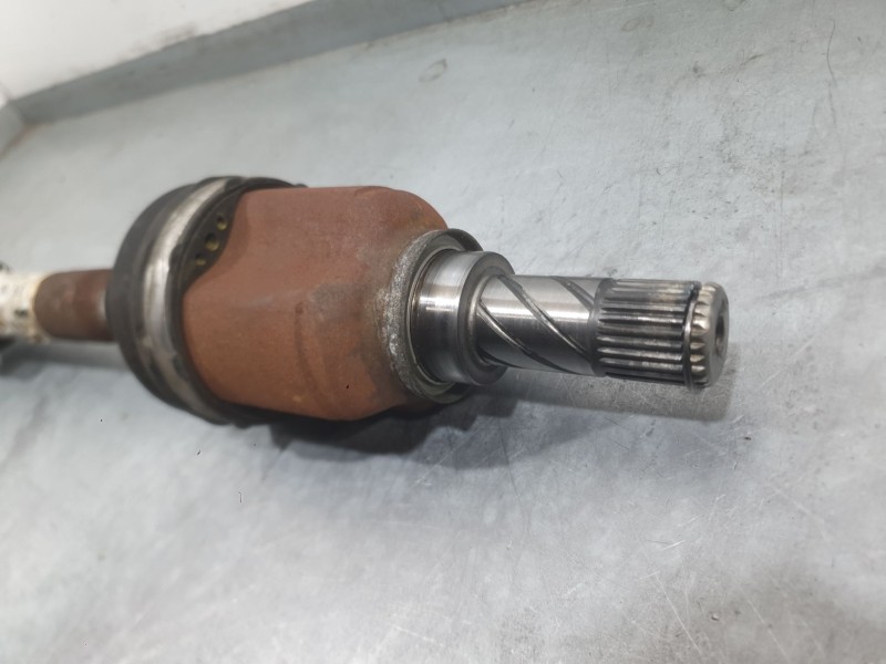 Recambio de transmision delantera izquierda para renault megane iv hatchback (b9a/m/n_) 1.2 tce 130 (b9mr) referencia OEM IAM 39