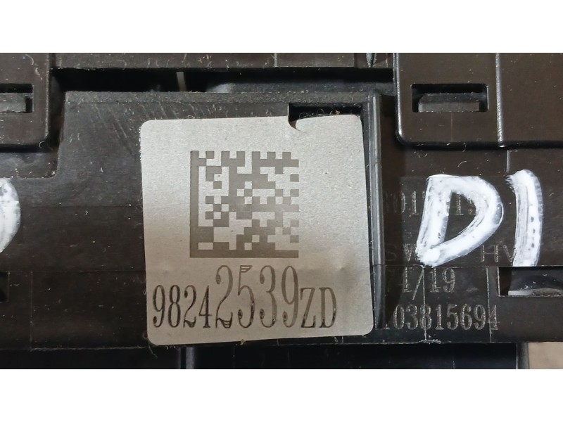 Recambio de mando elevalunas delantero izquierdo para peugeot 208 i (ca_, cc_) 1.5 bluehdi 100 referencia OEM IAM 98242539ZD  