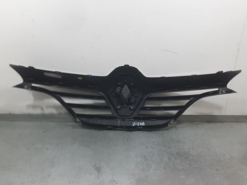 Recambio de rejilla delantera para renault megane iv hatchback (b9a/m/n_) 1.2 tce 130 (b9mr) referencia OEM IAM 622562805R  