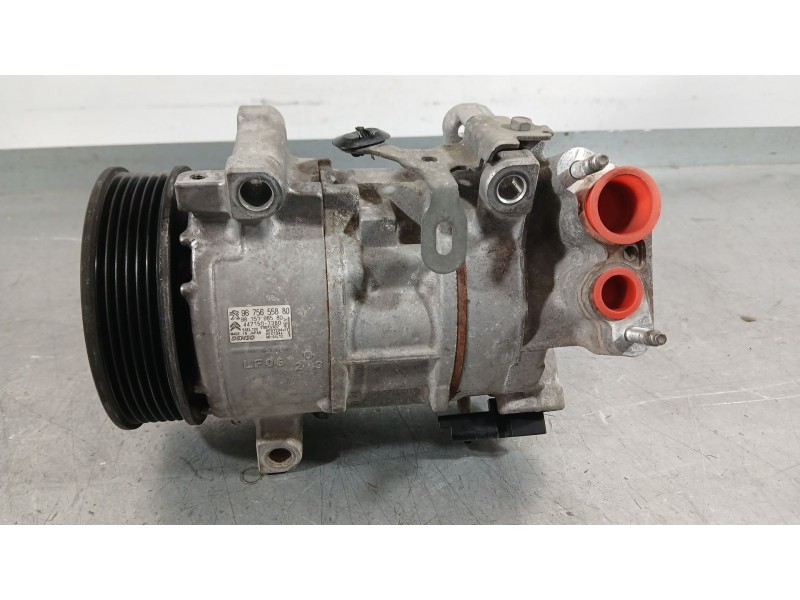 Recambio de compresor aire acondicionado para peugeot 208 i (ca_, cc_) 1.5 bluehdi 100 referencia OEM IAM 9815198580 DENSO 44715