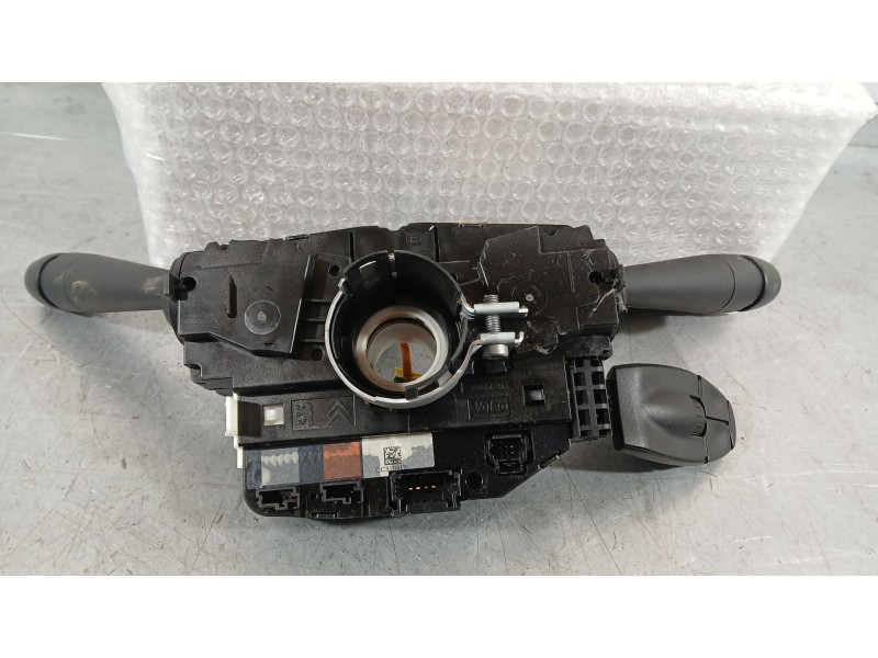 Recambio de mando luces y limpia para peugeot 208 i (ca_, cc_) 1.5 bluehdi 100 referencia OEM IAM 98237120ZD VALEO 22661F
