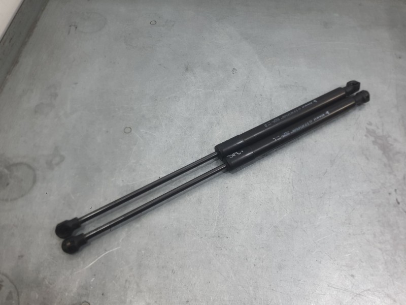 Recambio de amortiguadores maletero / porton para renault megane iv hatchback (b9a/m/n_) 1.2 tce 130 (b9mr) referencia OEM IAM 9