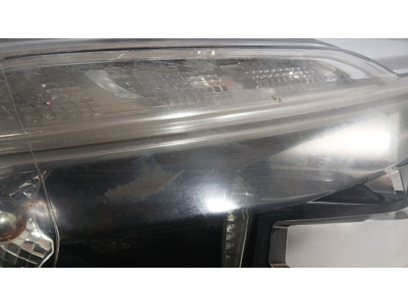 Recambio de faro derecho para peugeot 208 i (ca_, cc_) 1.5 bluehdi 100 referencia OEM IAM 9822690180 VALEO SUCIO 90132562