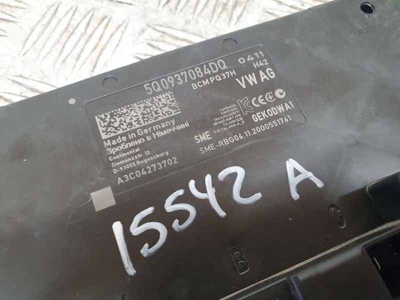 Recambio de modulo electronico para volkswagen tiguan advance bmt referencia OEM IAM 5Q0937084DQ A3C04273702 CONTINENTAL