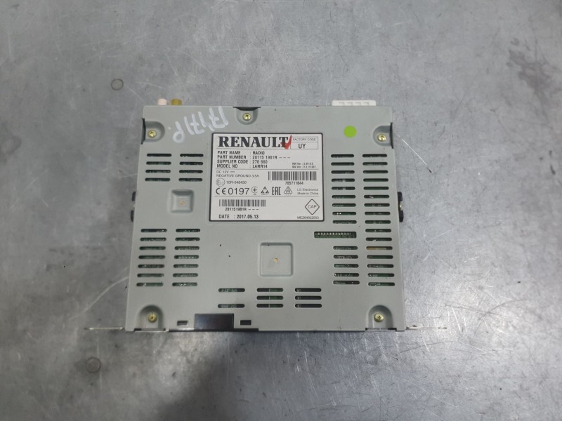 Recambio de sistema audio / radio para renault megane iv hatchback (b9a/m/n_) 1.2 tce 130 (b9mr) referencia OEM IAM   