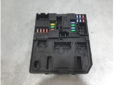 CAJA RELES / FUSIBLES 284B66727R 