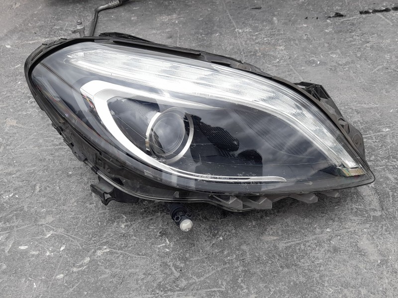 Recambio de faro izquierdo para mercedes-benz clase b sports tourer (w246, w242) b 180 (246.242) referencia OEM IAM A2468200139 