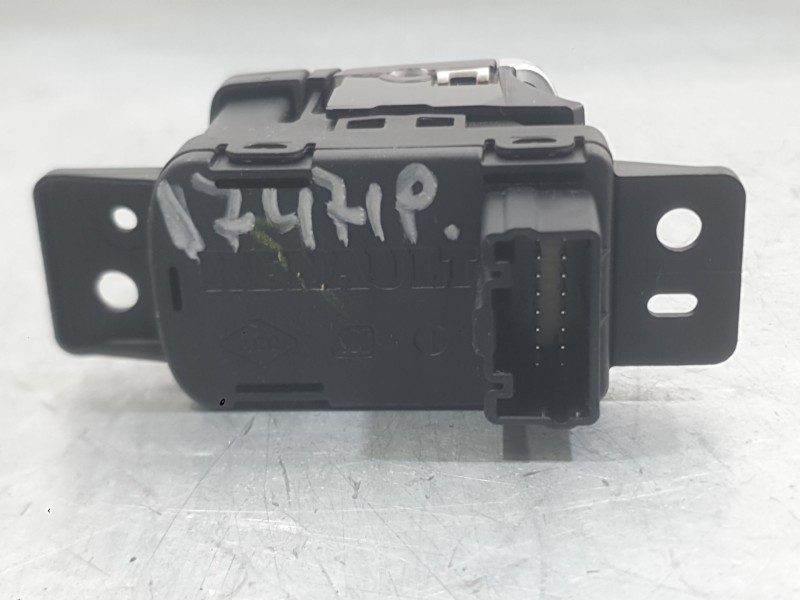 Recambio de palanca freno de mano para renault megane iv hatchback (b9a/m/n_) 1.2 tce 130 (b9mr) referencia OEM IAM 360104593R P