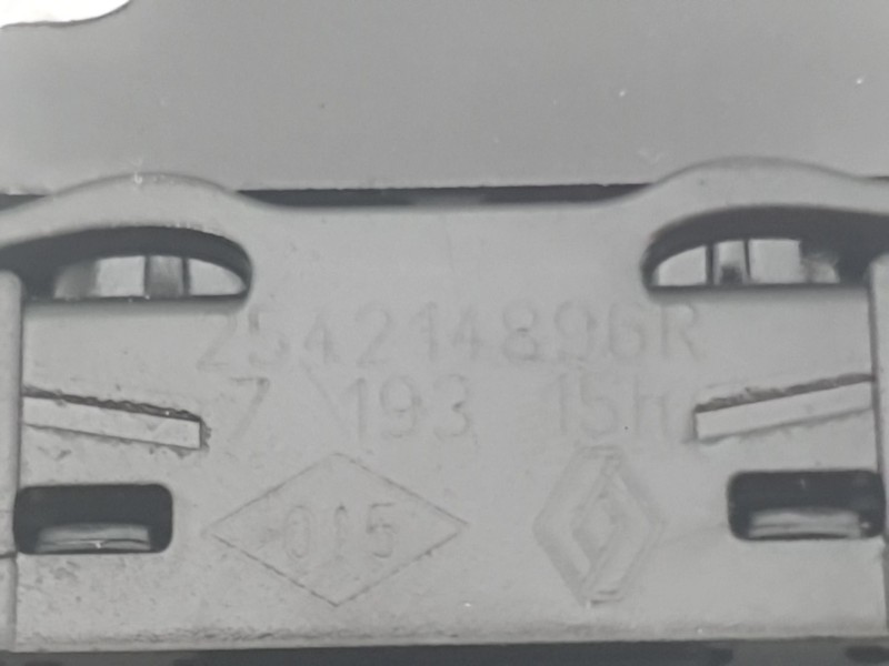 Recambio de mando elevalunas trasero izquierdo para renault megane iv hatchback (b9a/m/n_) 1.2 tce 130 (b9mr) referencia OEM IAM