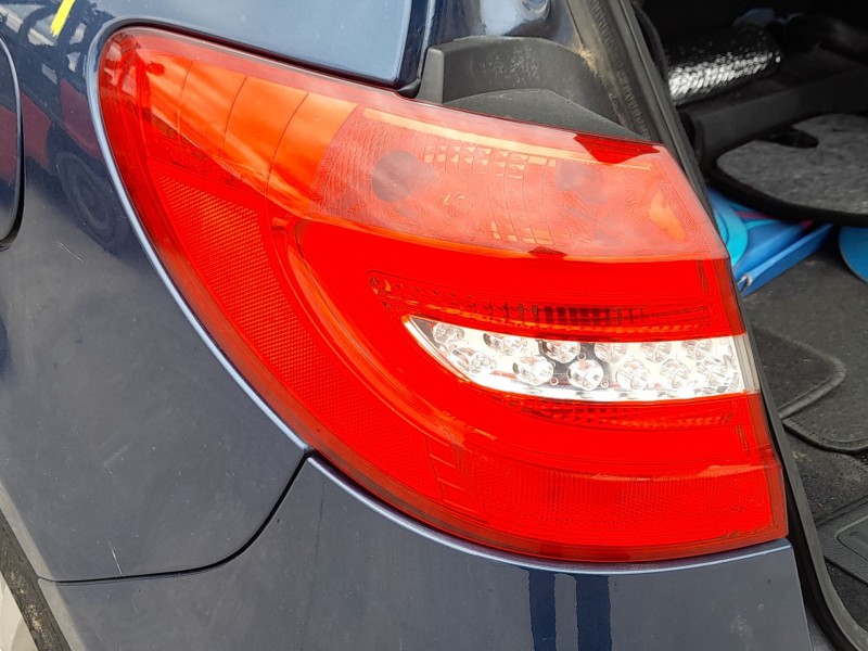 Recambio de piloto trasero izquierdo exterior para mercedes-benz clase b sports tourer (w246, w242) b 180 (246.242) referencia O