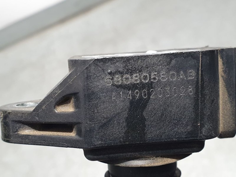 Recambio de bobina encendido para jeep cherokee kl longitude referencia OEM IAM 680805800AB  