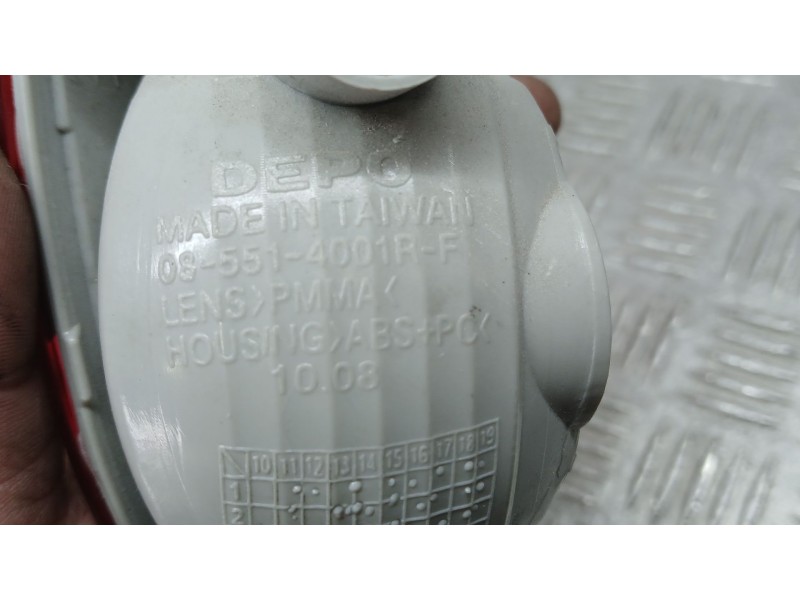 Recambio de piloto trasero derecho paragolpes para renault kangoo / grand kangoo ii (kw0/1_) 1.5 dci 75 (kw07, kw10, kw04) refer