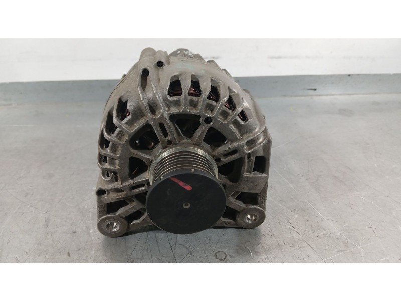 Recambio de alternador para renault captur i (j5_, h5_) 1.2 tce 120 referencia OEM IAM 231006677R 231000643R 