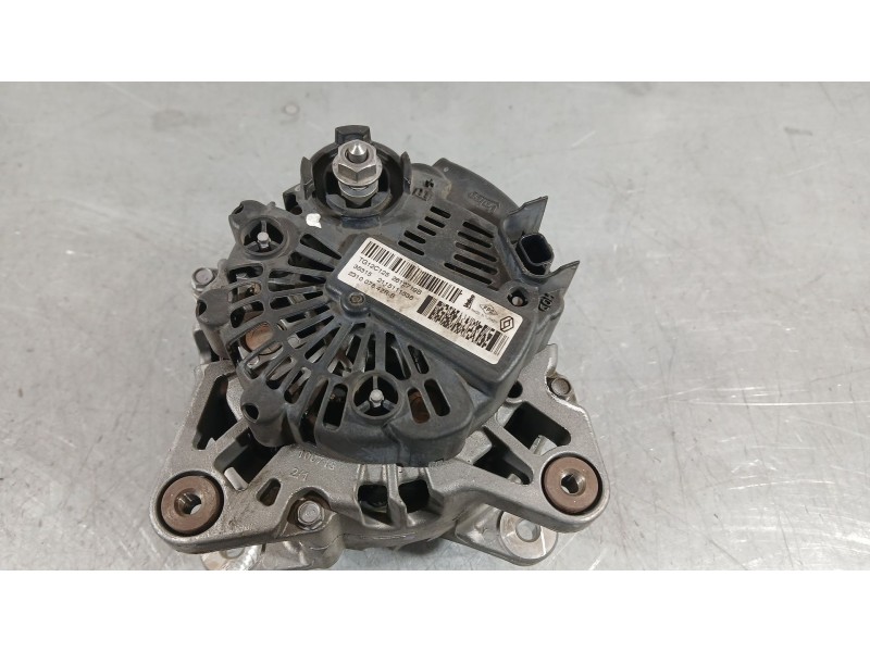 Recambio de alternador para renault captur i (j5_, h5_) 1.2 tce 120 referencia OEM IAM 231006677R 231000643R 