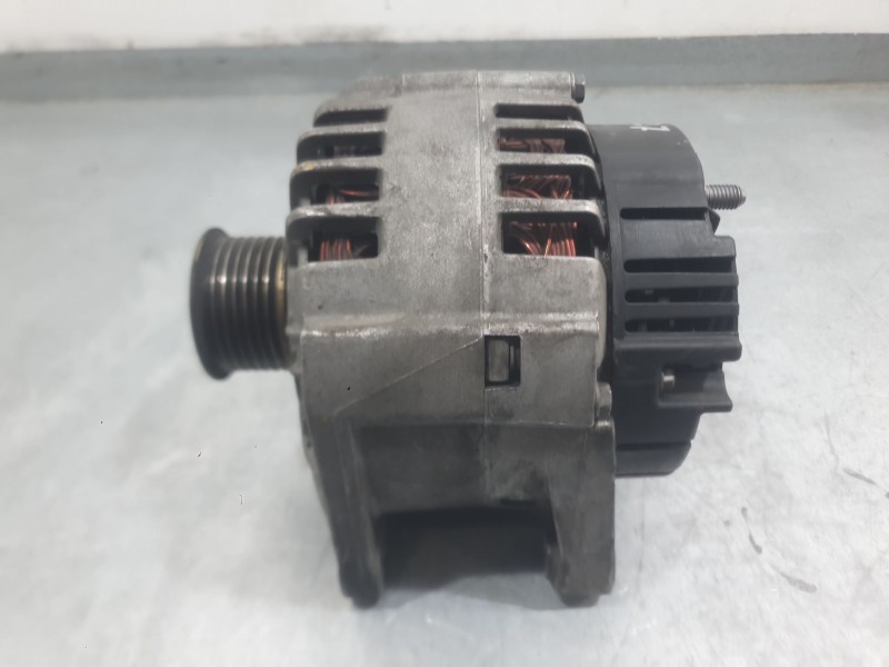 Recambio de alternador para nissan primera hatchback (p12) 1.9 dci referencia OEM IAM 2310000Q0L  