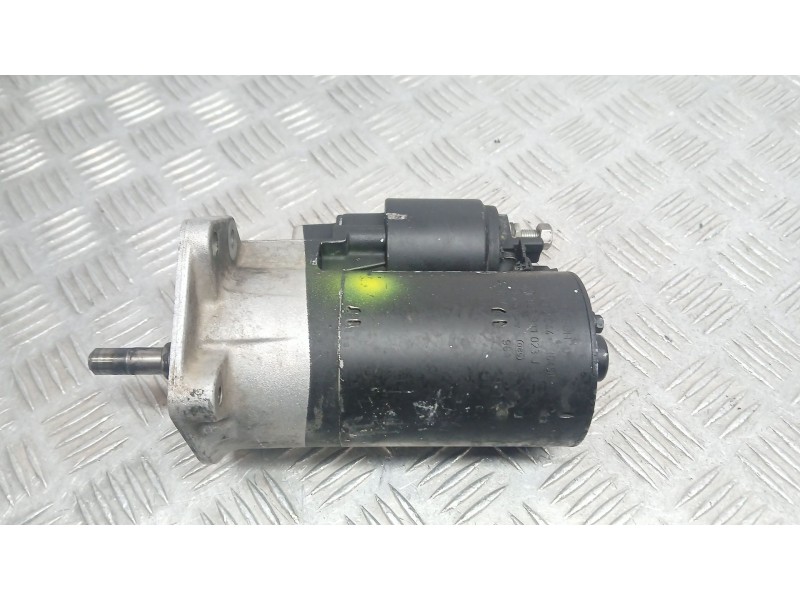 Recambio de motor arranque para volkswagen polo iii (6n1) 50 1.0 referencia OEM IAM 085911023J BOSCH 0001112044