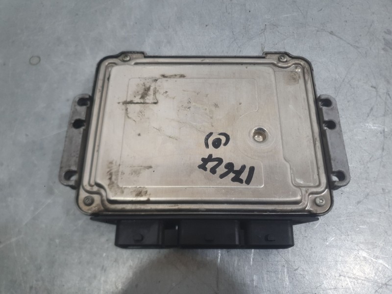Recambio de centralita motor uce para nissan primera hatchback (p12) 1.9 dci referencia OEM IAM 23710AW31C  