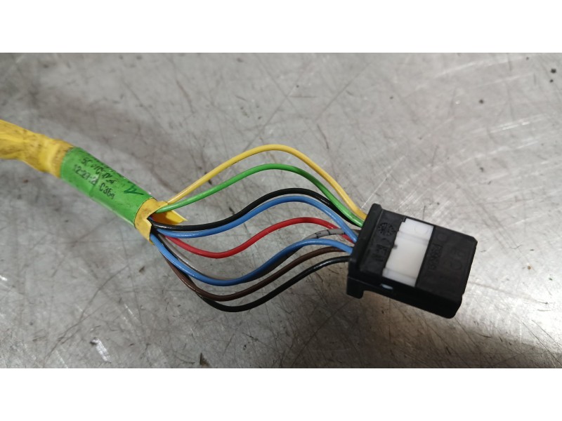 Recambio de retrovisor izquierdo para renault captur i (j5_, h5_) 1.2 tce 120 referencia OEM IAM 963028590R  