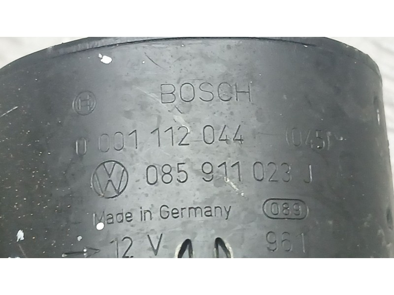Recambio de motor arranque para volkswagen polo iii (6n1) 50 1.0 referencia OEM IAM 085911023J BOSCH 0001112044