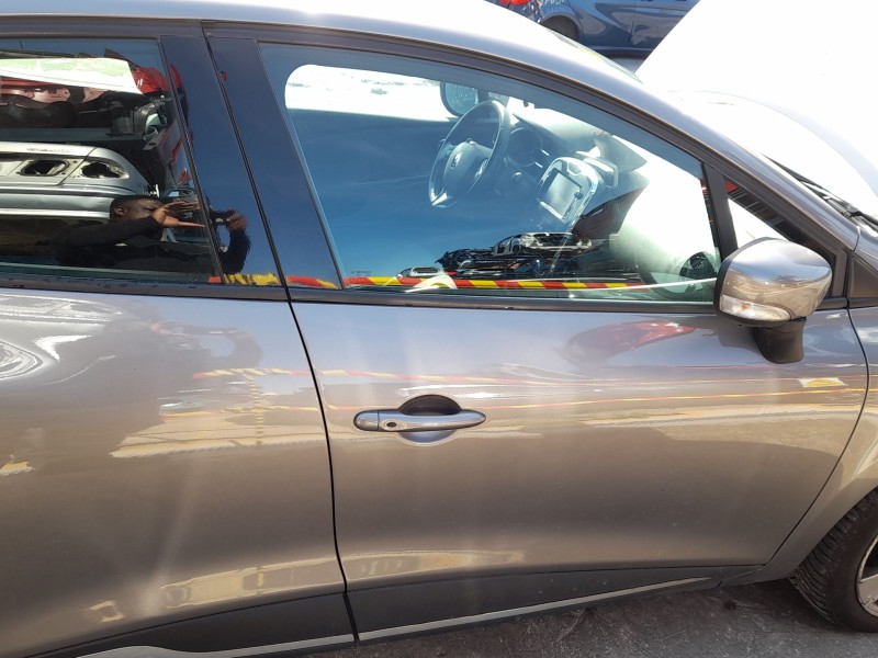 Recambio de puerta delantera derecha para renault clio iv (bh_) 1.5 dci 90 referencia OEM IAM 801008302R  