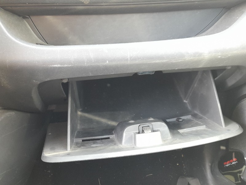 Recambio de guantera para renault clio iv (bh_) 1.5 dci 90 referencia OEM IAM 681087227R  