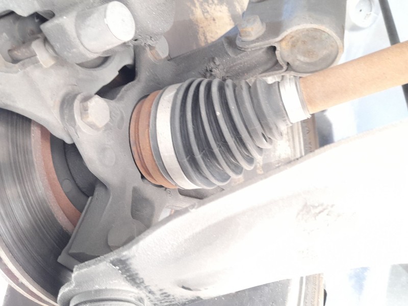 Recambio de transmision delantera derecha para renault clio iv (bh_) 1.5 dci 90 referencia OEM IAM 391000262R 391008239R 