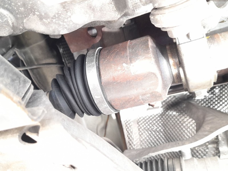Recambio de transmision delantera derecha para renault clio iv (bh_) 1.5 dci 90 referencia OEM IAM 391000262R 391008239R 