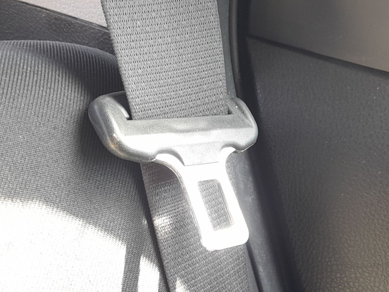 Recambio de cinturon seguridad trasero izquierdo para toyota yaris (_p13_) 1.0 (ksp130) referencia OEM IAM 733700D171C2  