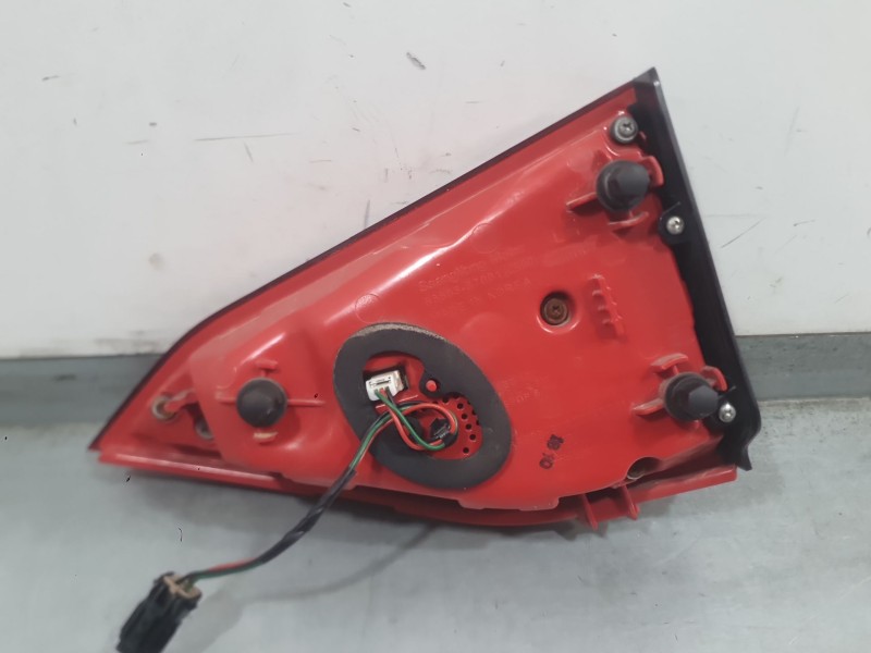 Recambio de piloto trasero izquierdo interior para ssangyong korando (c300) 1.5 referencia OEM IAM 8360337001  