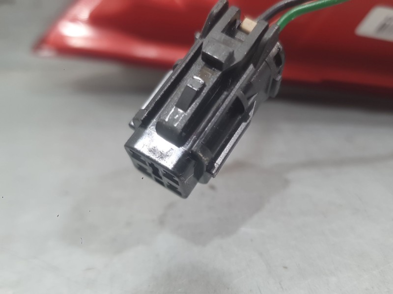 Recambio de piloto trasero izquierdo interior para ssangyong korando (c300) 1.5 referencia OEM IAM 8360337001  