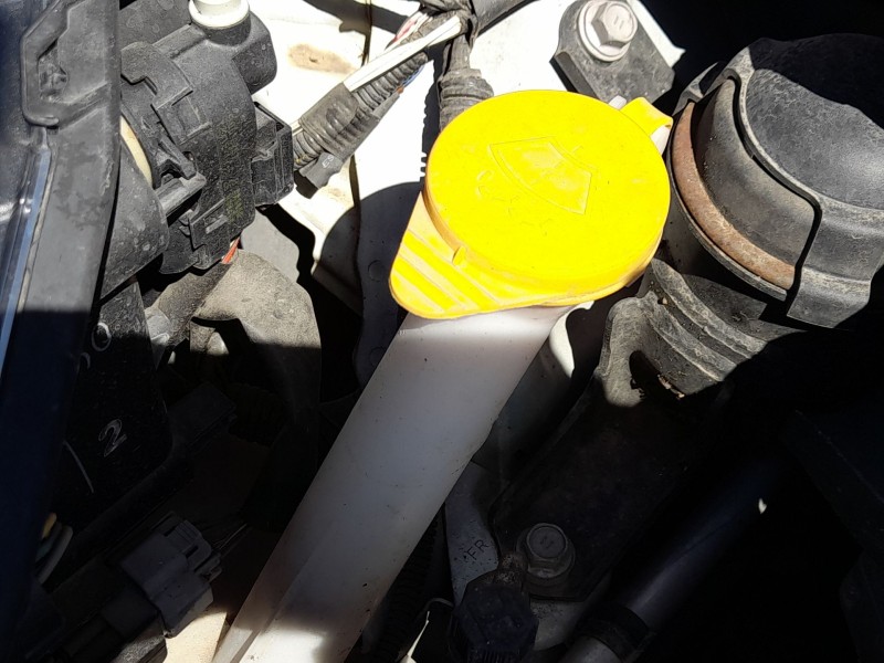 Recambio de deposito limpia para toyota yaris (_p13_) 1.0 (ksp130) referencia OEM IAM 853150D170  