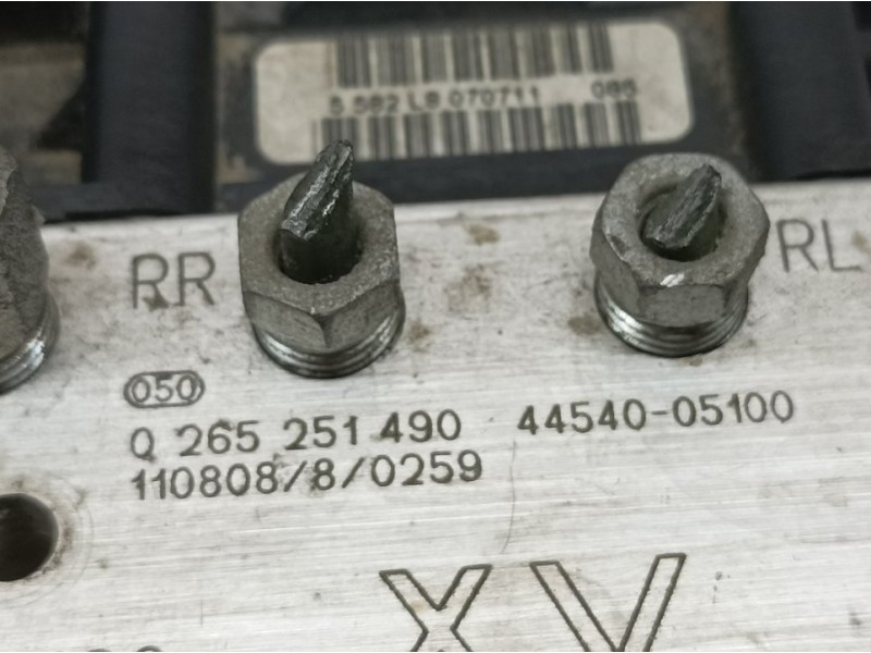 Recambio de abs para toyota avensis (t27) active referencia OEM IAM 4454005100 0265251490 BOSCH