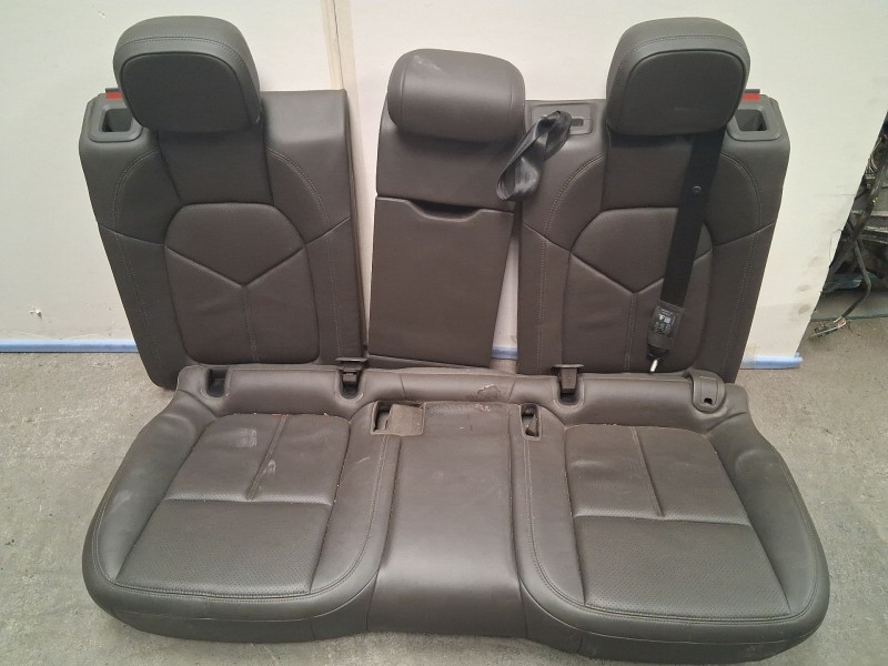 Recambio de asientos traseros para porsche macan (95b) 3.0 s diesel referencia OEM IAM   