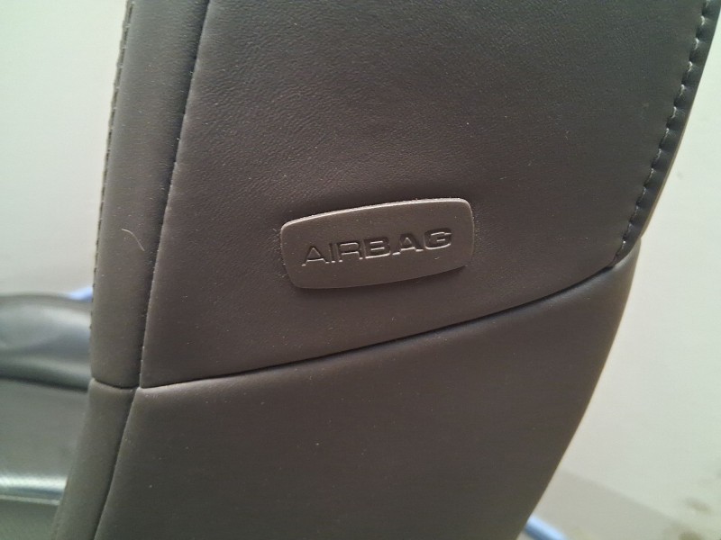 Recambio de asiento delantero izquierdo para porsche macan (95b) 3.0 s diesel referencia OEM IAM  C/AIRBAG 