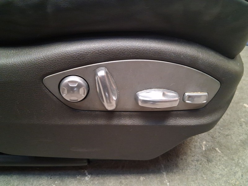Recambio de asiento delantero derecho para porsche macan (95b) 3.0 s diesel referencia OEM IAM  C/AIRBAG ROZADO 