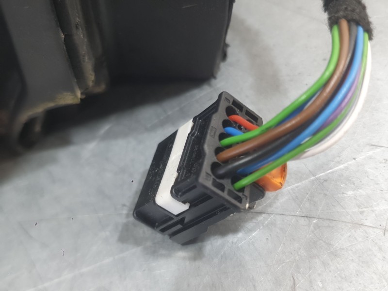 Recambio de retrovisor izquierdo para opel corsa f (p2jo) 1.2 (68) referencia OEM IAM 983758881T ELECTRICO C/ LUZ CORTESÍA LED 