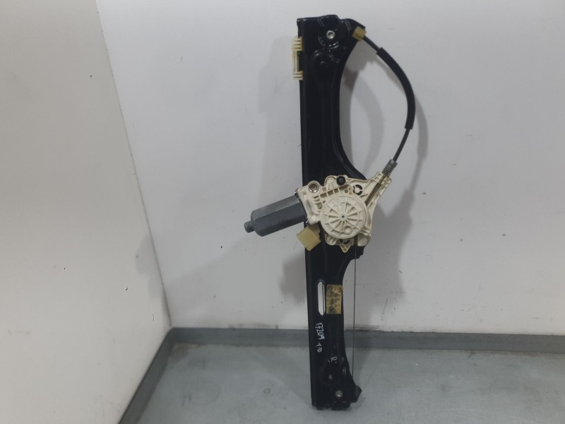 Recambio de elevalunas trasero derecho para bmw x5 (e70) 3.0 d referencia OEM IAM 51357166382  