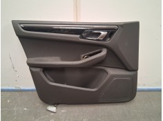 GUARNECIDO PUERTA DELANTERA IZQUIERDA 95B867105AKFKZ 