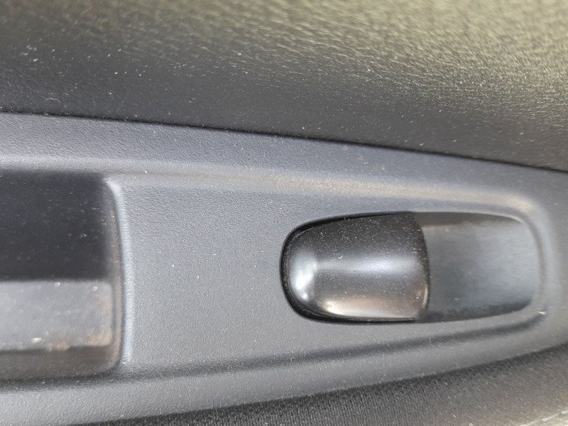 Recambio de mando elevalunas trasero izquierdo para nissan qashqai ii (j11, j11_) 1.5 dci referencia OEM IAM 25411HV02B  